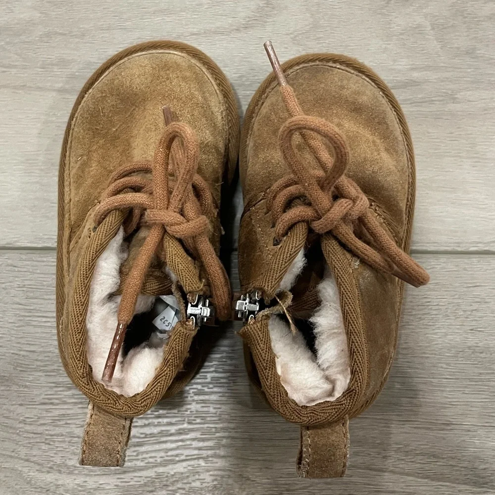 Ugg Numel II Toddler Boots Chestnut Size 6